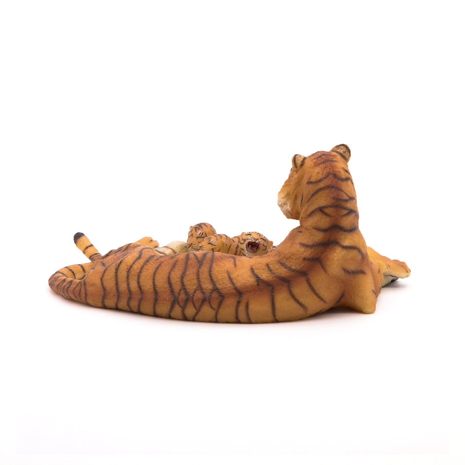 papo-wildlife-figurine-tigresse-couch-e-allaitant image 6