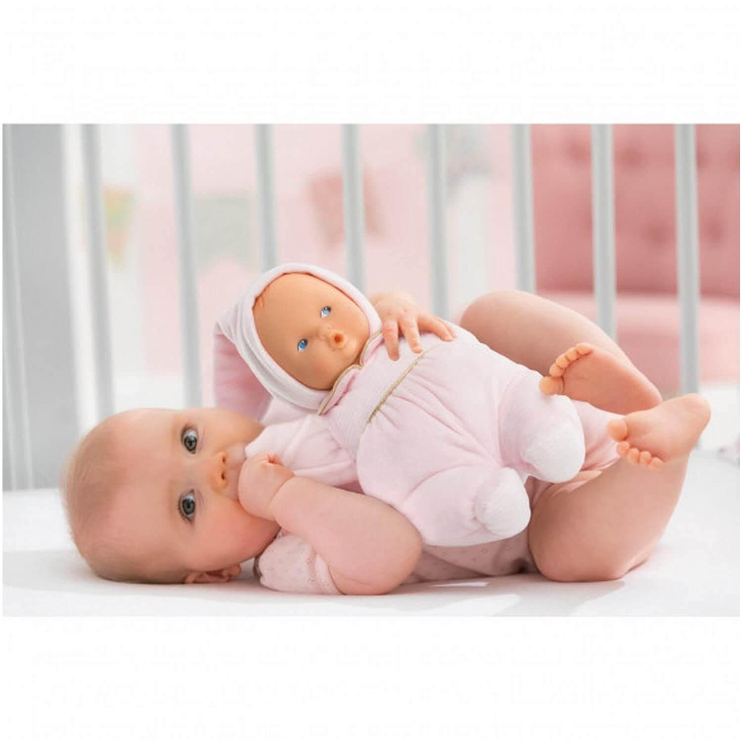 corolle-mon-doudou-babipouce-pays-des-r-ves-doudou-28-cm-vanille image 4