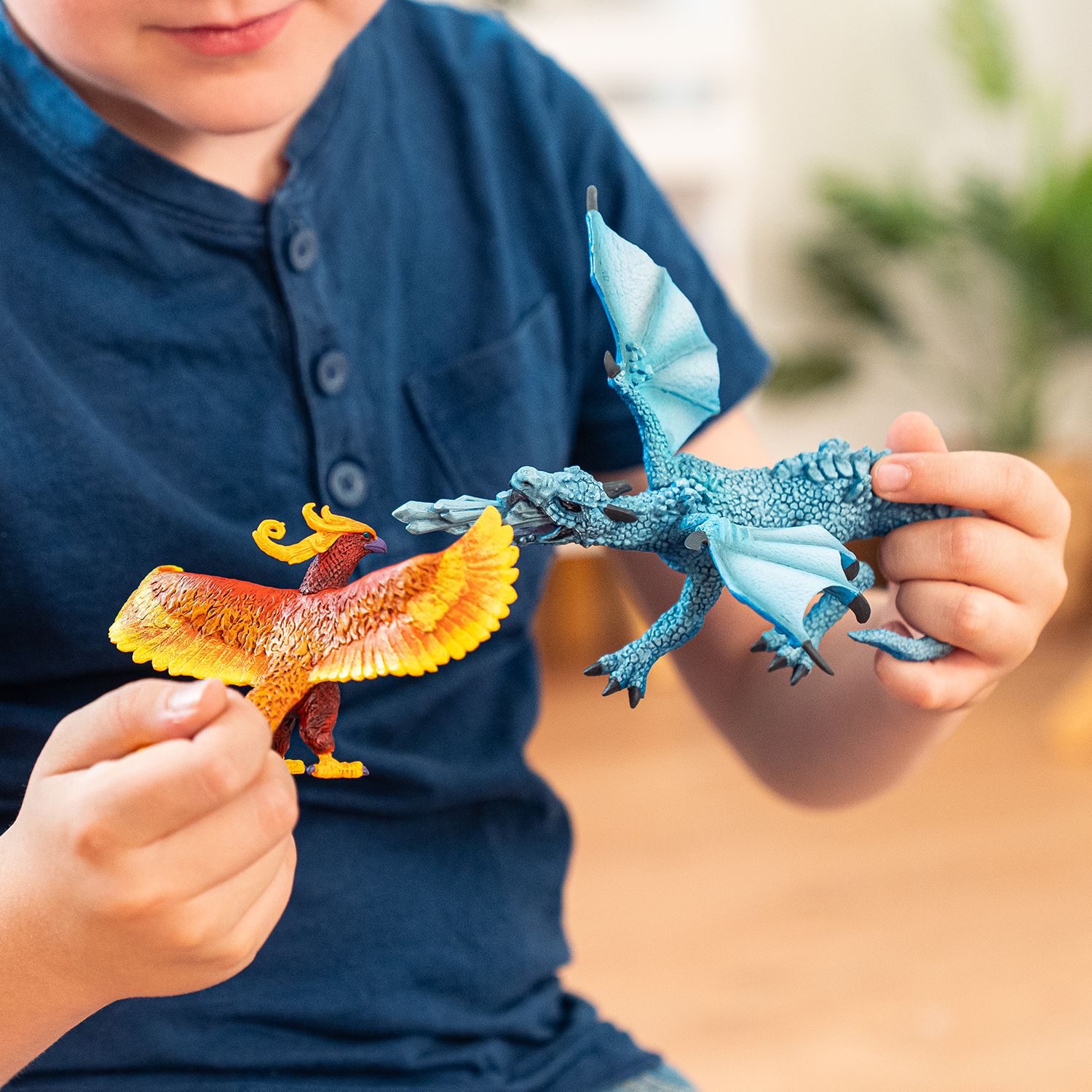 papo-fantasy-dragon-de-glace-figurine-dragon-bleu image 2
