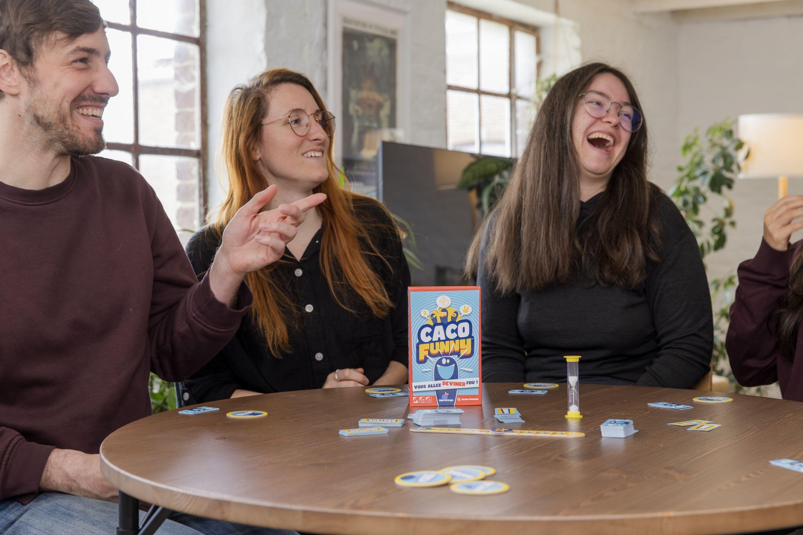 blue-orange-jeux-d-ambiance-caco-funny-jeu-coop-ratif image 2