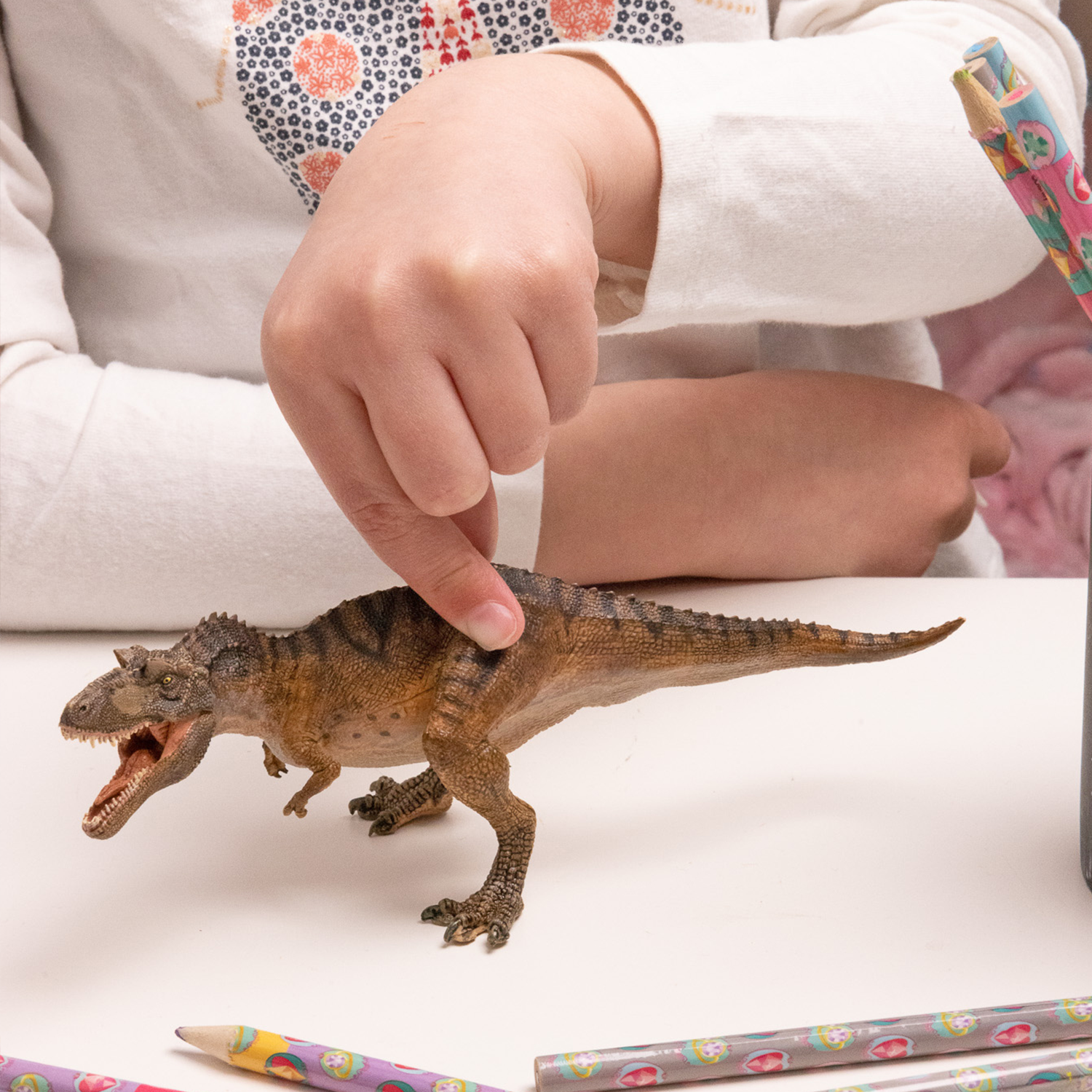 papo-dinosaurs-figurine-gorgosaurus-jouet-carnivore-cr-tac image 2