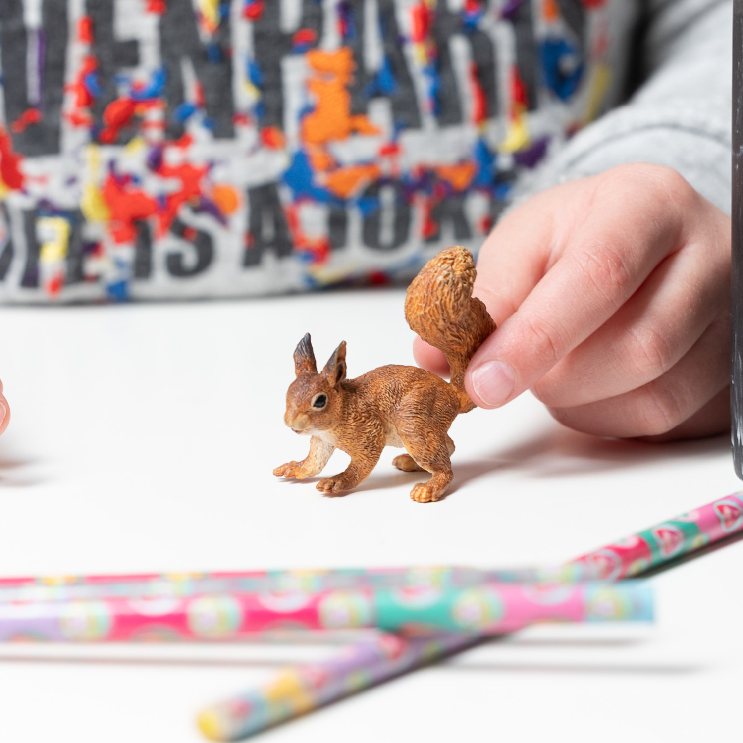 papo-wildlife-figurine-cureuil-roux-for-t image 2