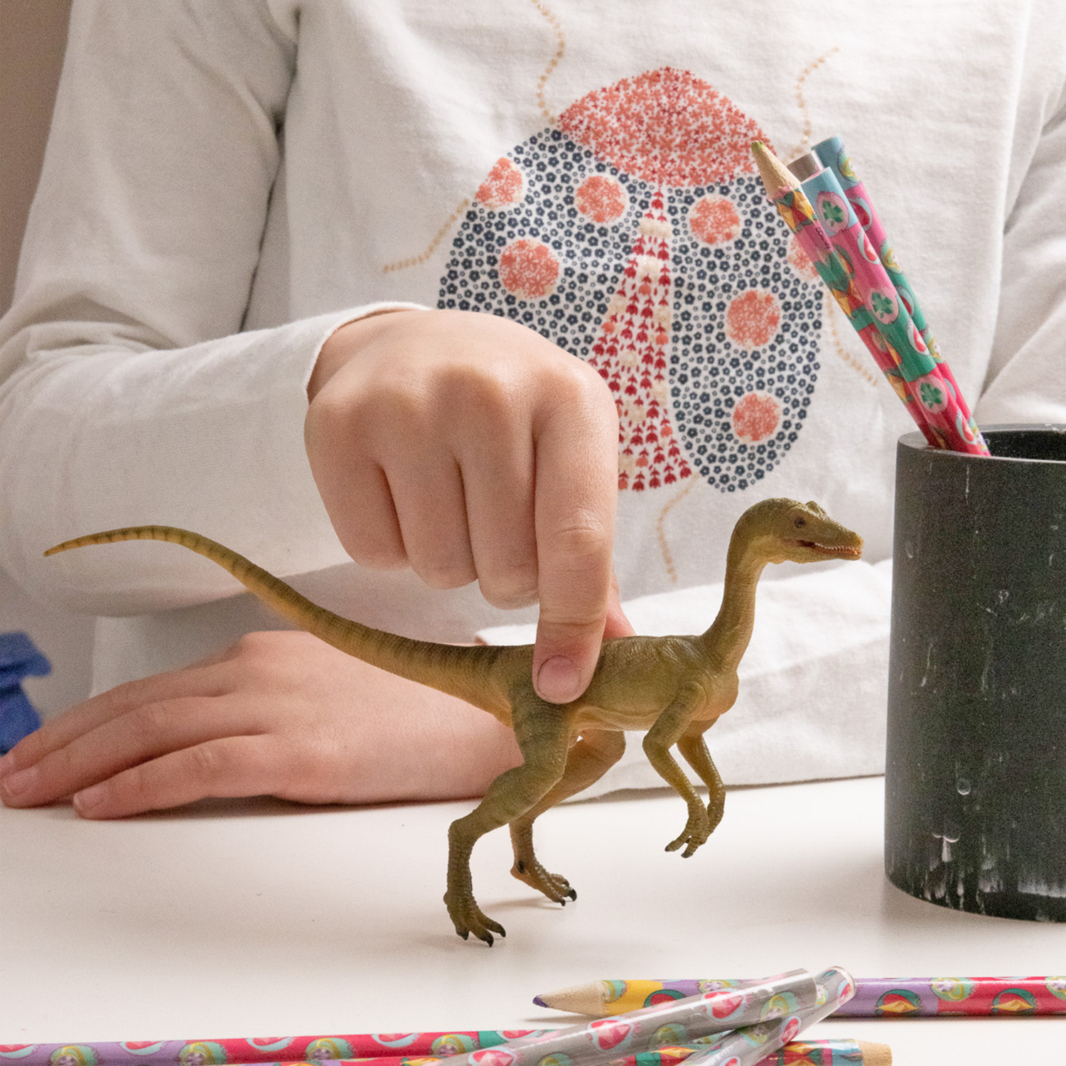 papo-dinosaurs-figurine-compsognathus-jurassique image 2