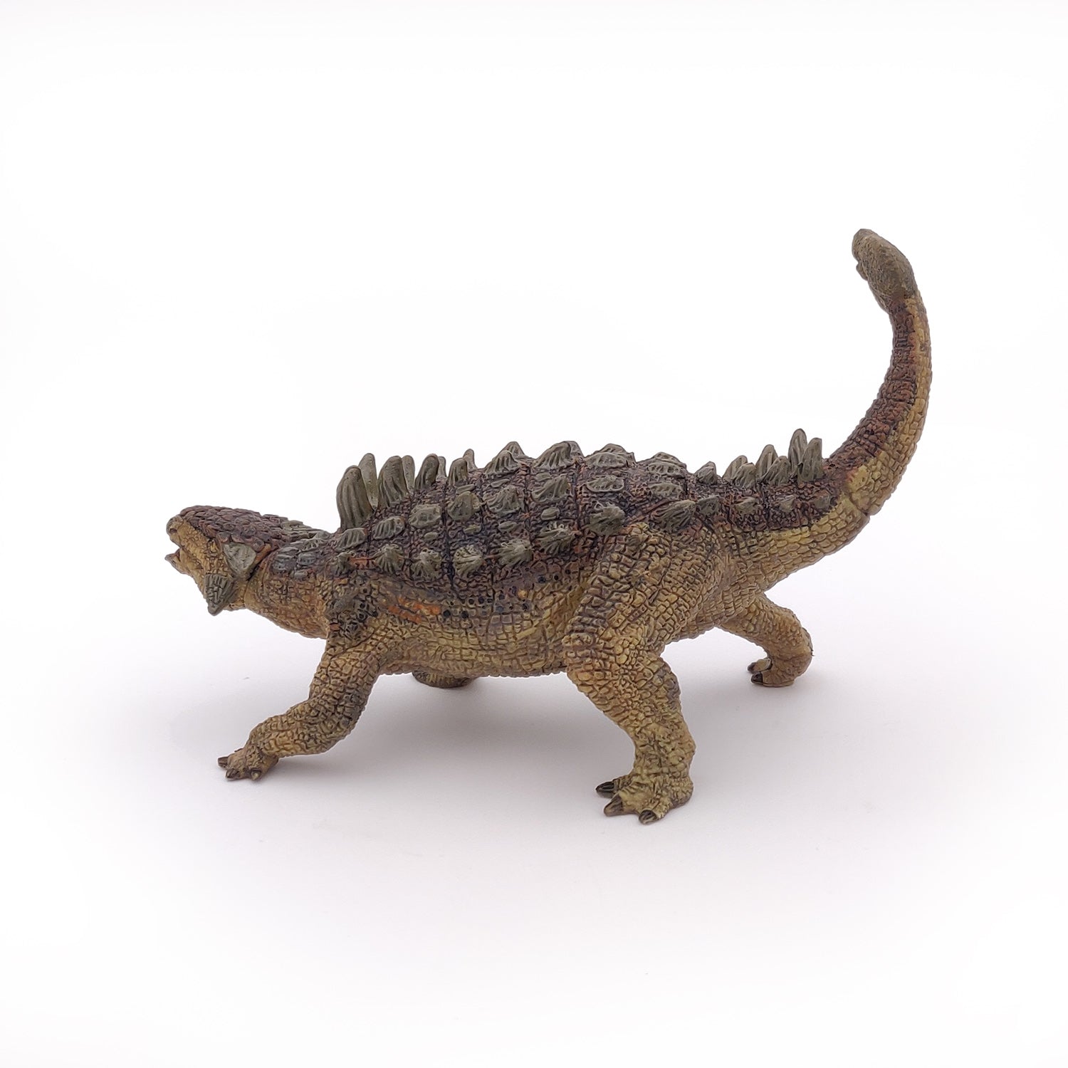 papo-dinosaurs-ankylosaure-figurine-dinosaure-cuirass image 6