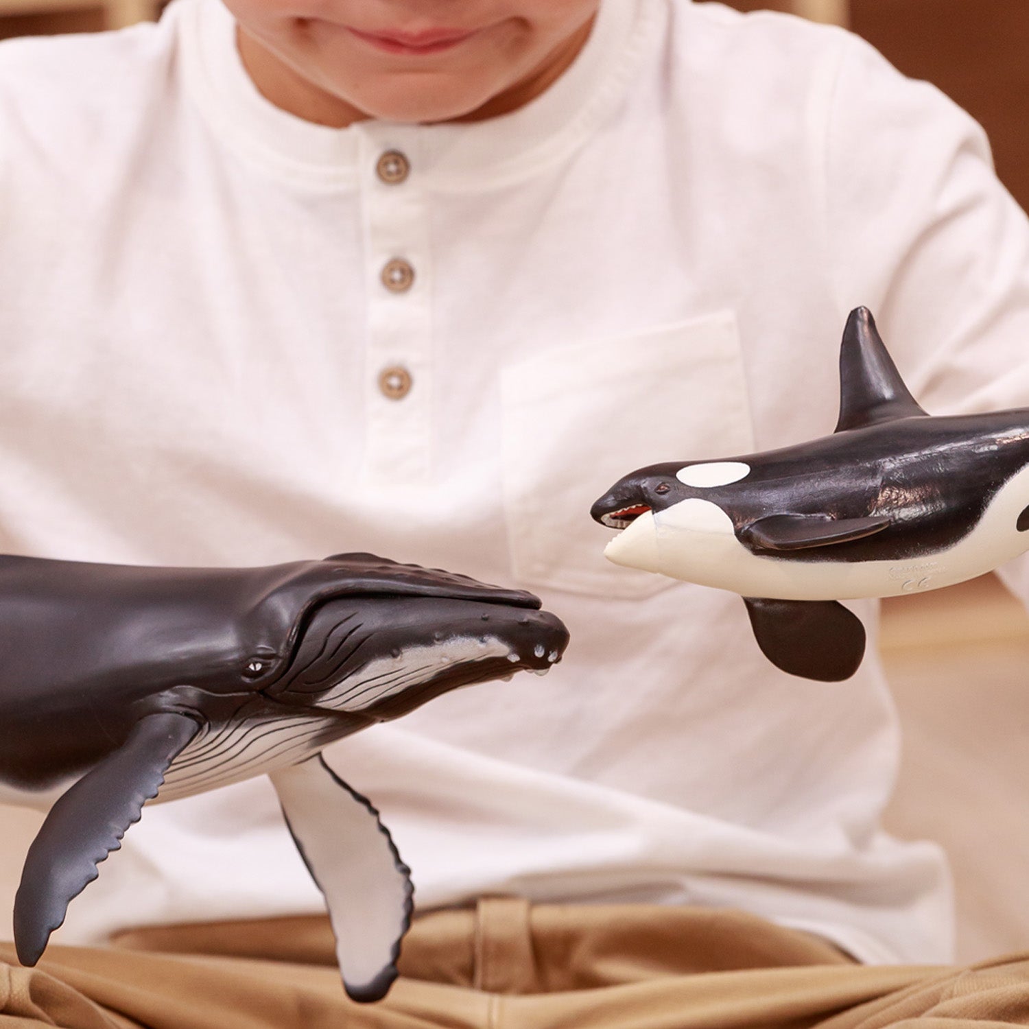papo-marine-world-baleine-figurine-bosse image 7