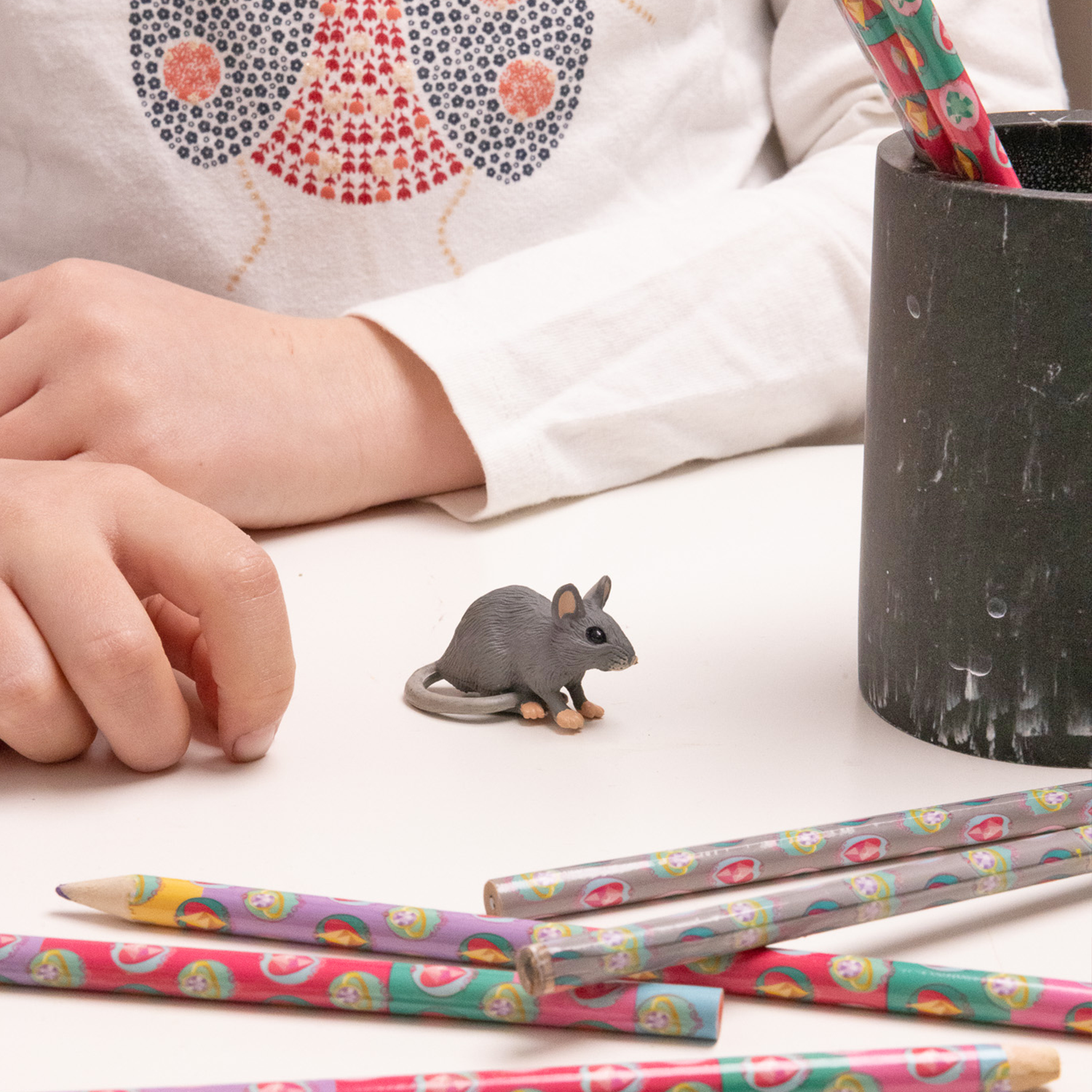 papo-animaux-jardins-figurine-souris-grise image 2