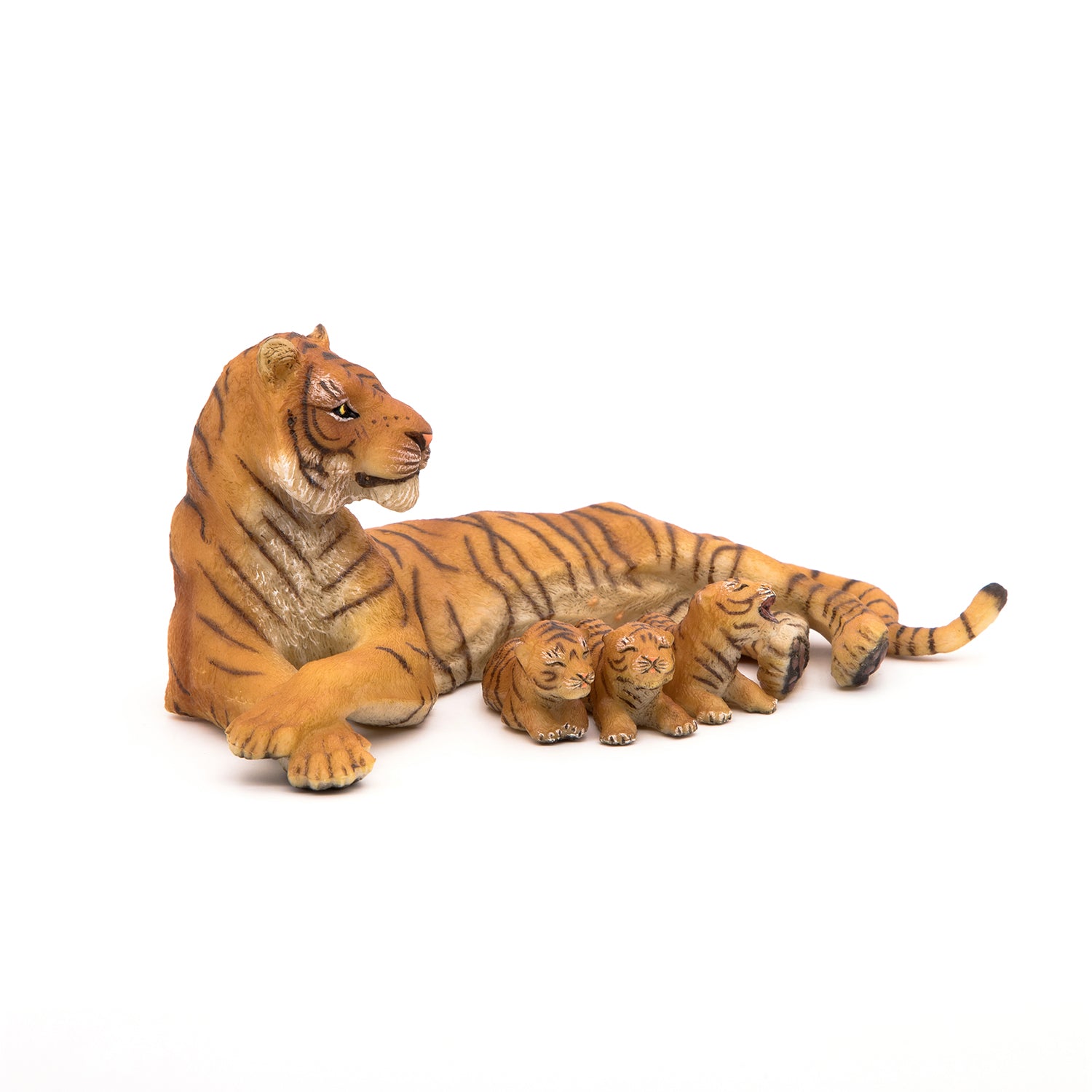 papo-wildlife-figurine-tigresse-couch-e-allaitant image 5