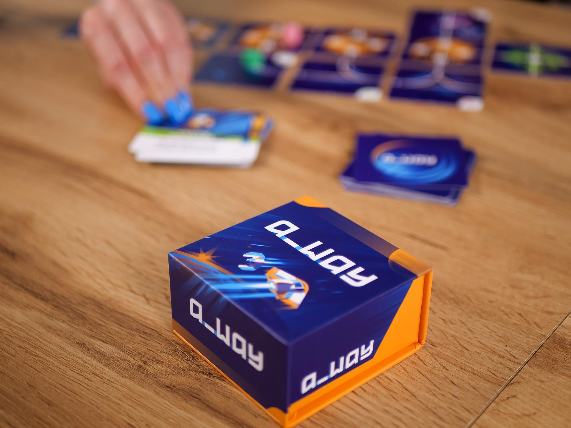 blue-orange-a-way-jeu-de-cartes-course-spatiale image 3