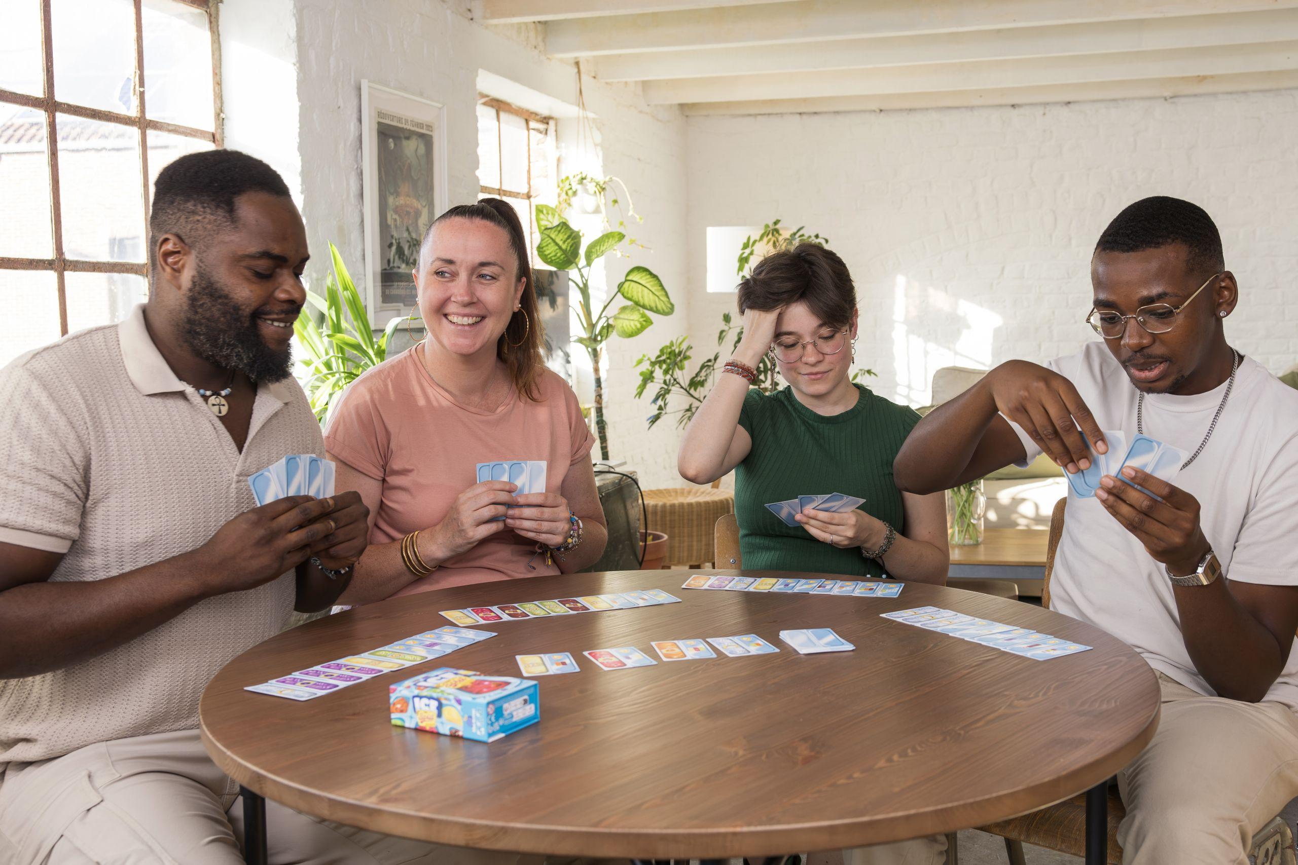 blue-orange-jeux-famille-ice-split-jeu-de-cartes-glaces-2 image 2