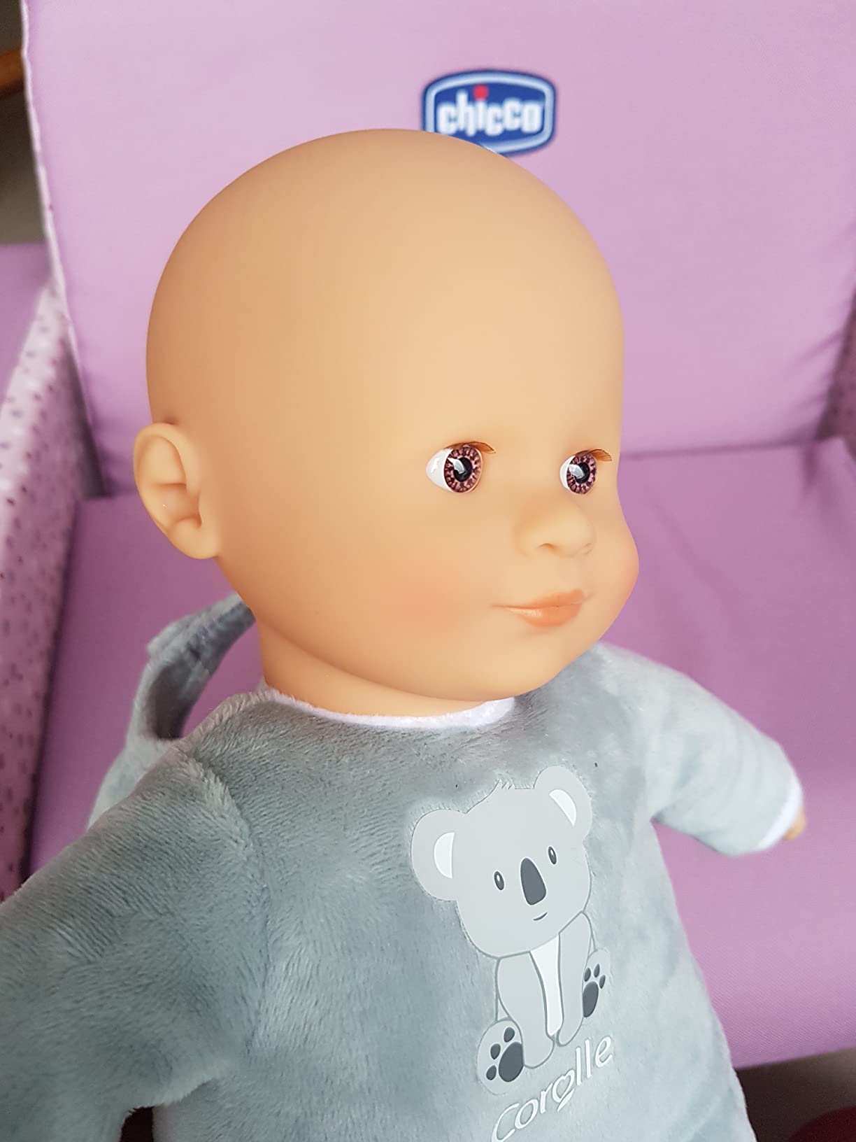 Très câlin
