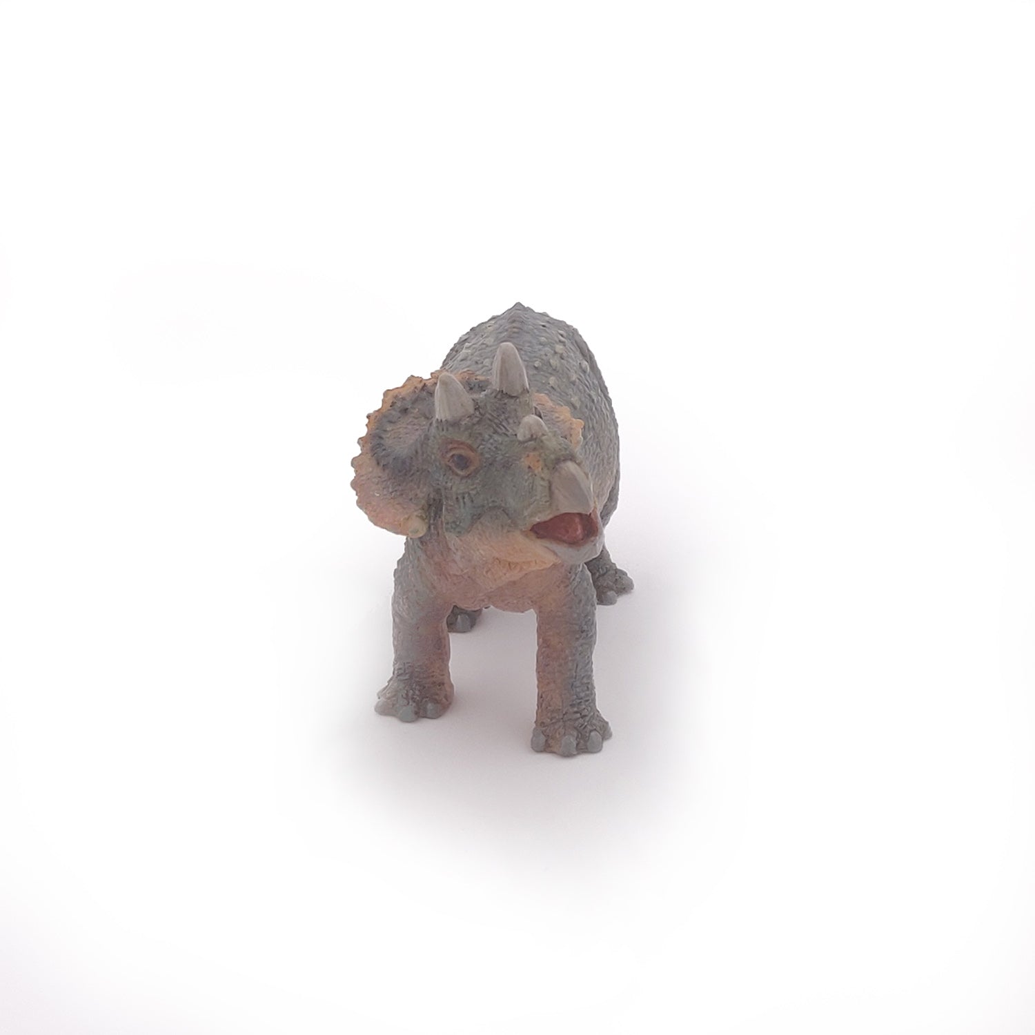 papo-dinosaurs-jeune-tric-ratops-figurine-dinosaure-cr-tac image 3