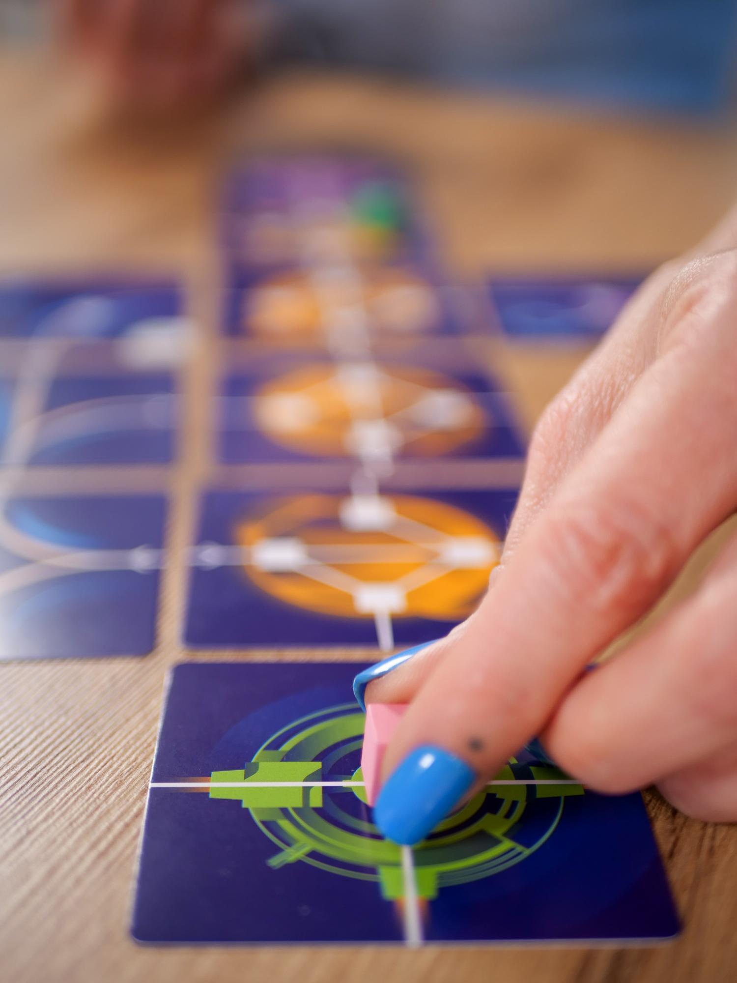 blue-orange-a-way-jeu-de-cartes-course-spatiale image 7