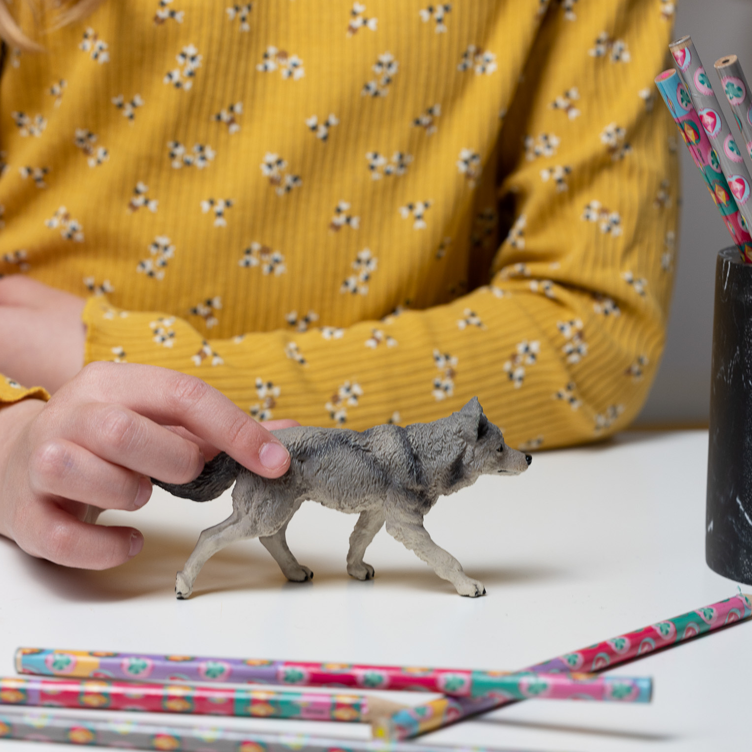papo-wildlife-louve-grise-figurine-loup-for-t image 2