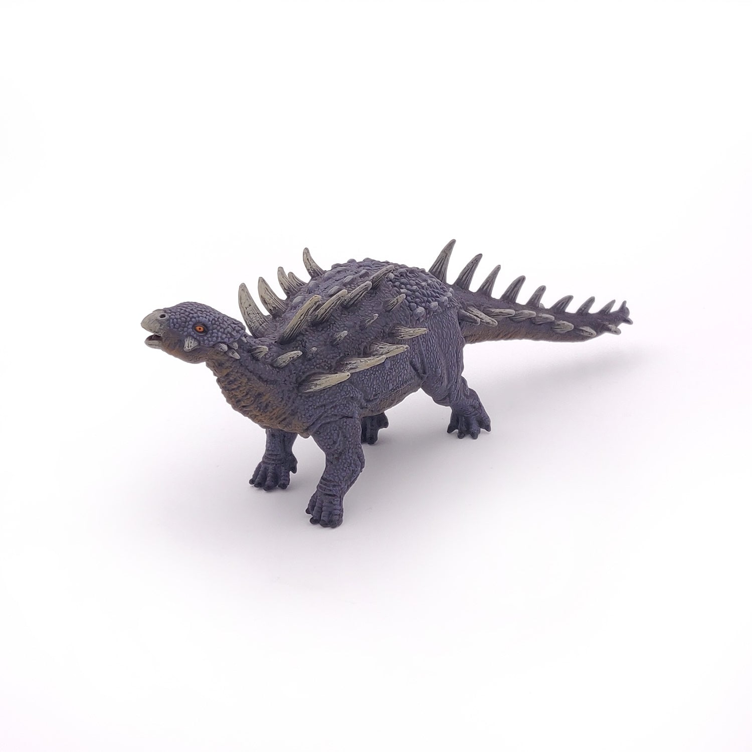 papo-dinosaurs-polacanthus-figurine-dinosaure-cuirass image 4
